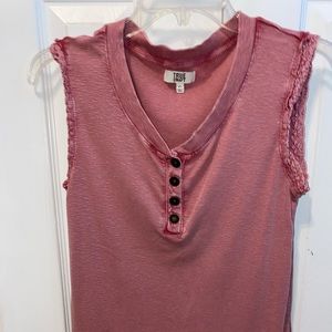 True Craft Women’s Tank